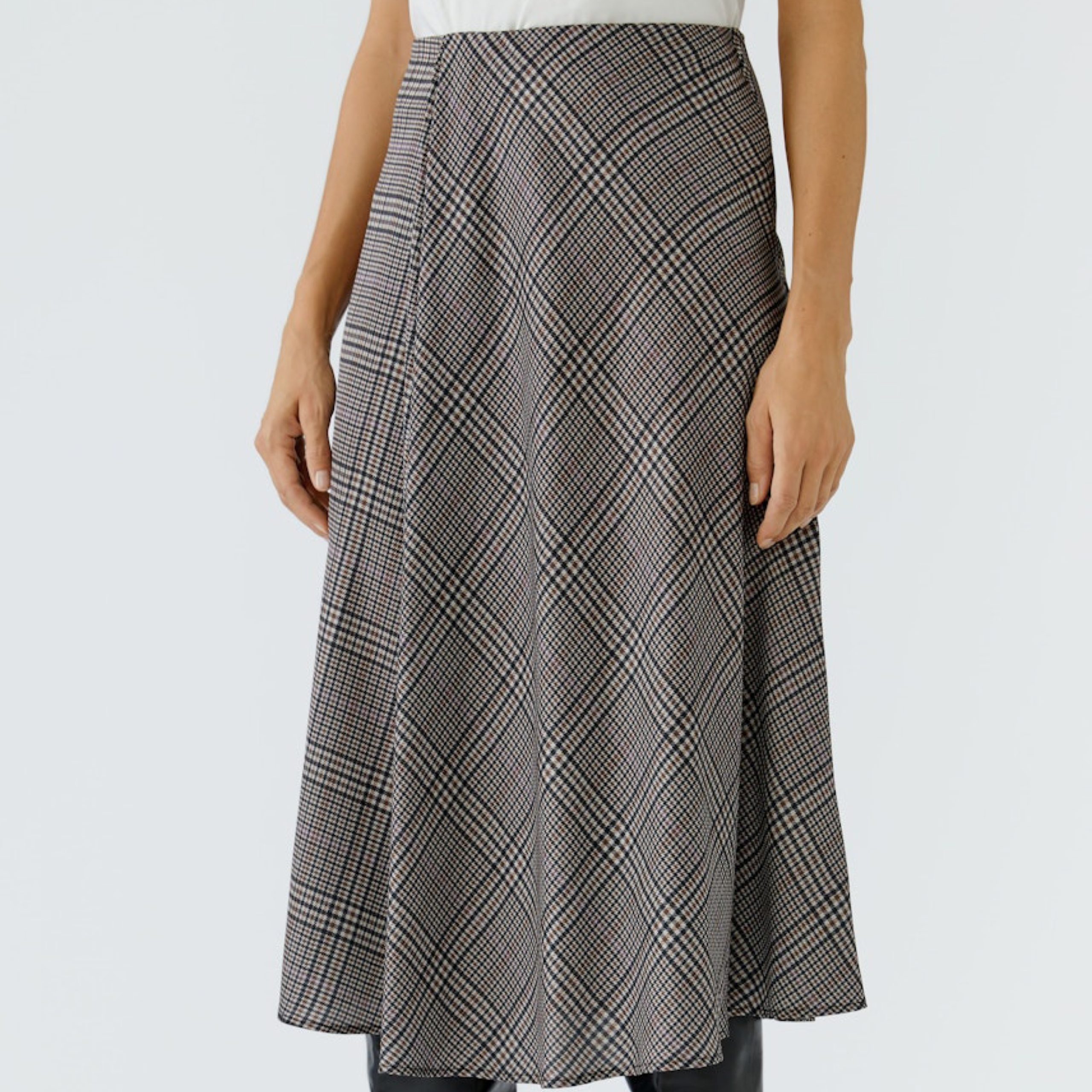 OUI - Off White/brown Check Skirt